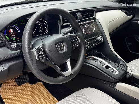 Honda Insight 2018 белый - фото 10
