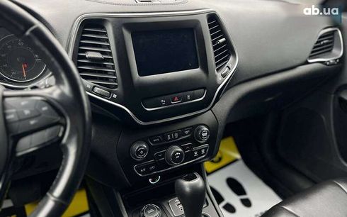 Jeep Cherokee 2020 - фото 18