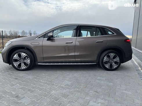 Mercedes-Benz EQE-Класс 2023 - фото 17