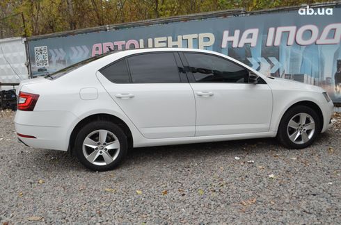 Skoda Octavia 2019 белый - фото 6