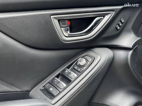 Subaru Forester 2019 черный - фото 16