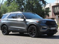Продаж вживаних Ford Explorer 2023 року - купити на Автобазарі