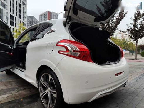 Peugeot 208 2013 - фото 14