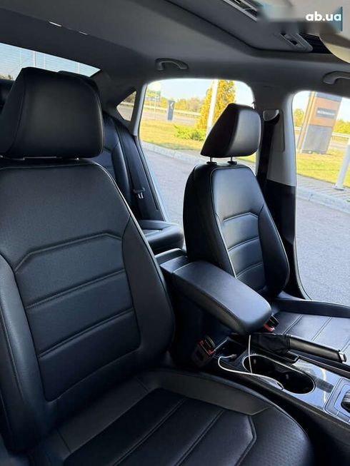 Volkswagen Passat 2017 - фото 26
