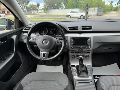 Volkswagen Passat 2014 черный - фото 16