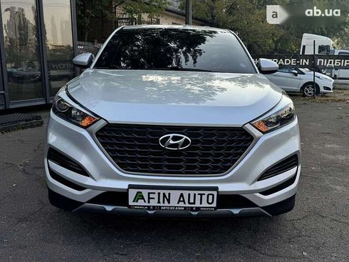 Hyundai Tucson 2017 - фото 3