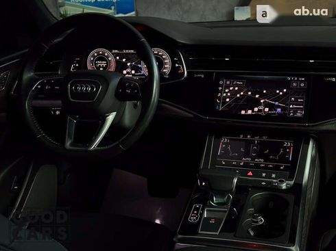 Audi Q8 2018 - фото 16