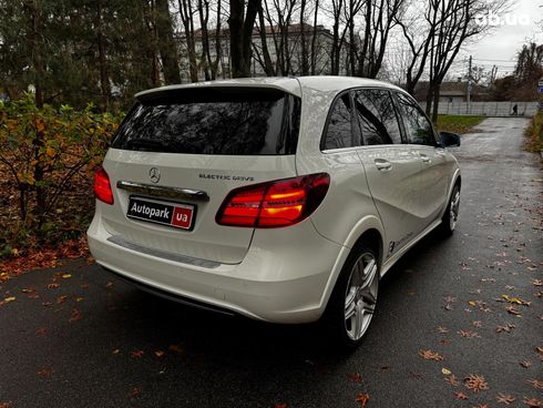 Mercedes-Benz B-Класс 2015 белый - фото 6