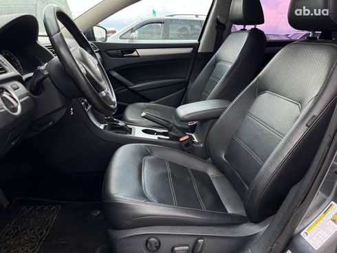 Volkswagen passat b7 2012 серый - фото 16