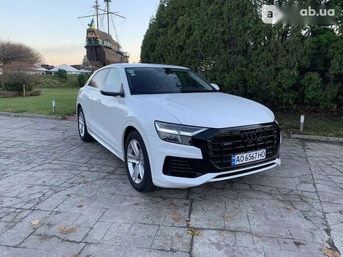 Audi Q8 2020 - фото 10