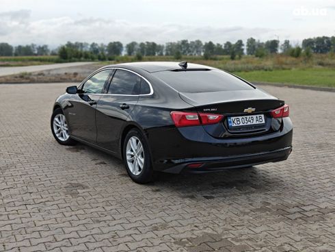 Chevrolet Malibu 2016 черный - фото 9