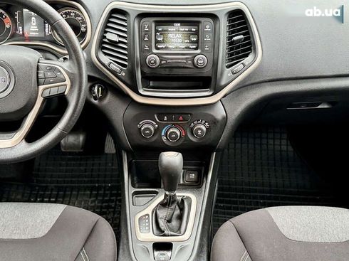 Jeep Cherokee 2017 - фото 24