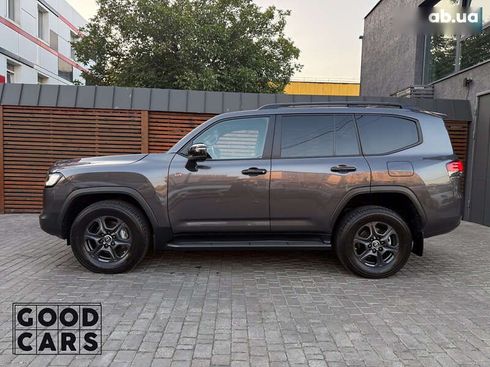 Toyota Land Cruiser 2023 - фото 4