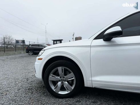 Audi Q5 2017 - фото 13