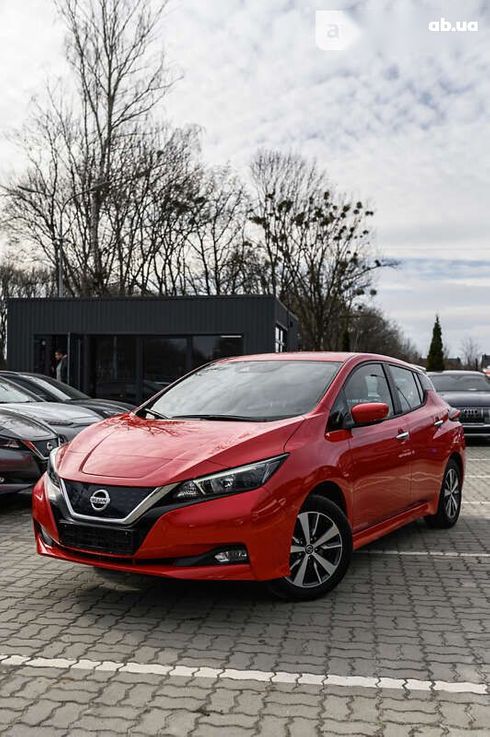Nissan Leaf 2021 - фото 4