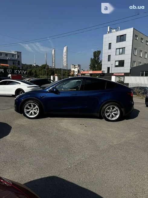 Tesla Model Y 2022 - фото 17