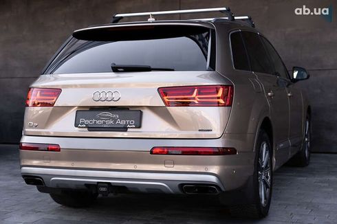 Audi Q7 2019 - фото 10