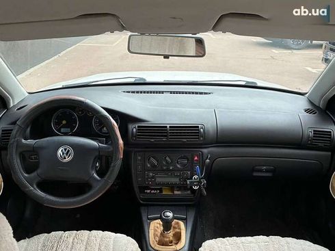 Volkswagen Passat 2001 - фото 18