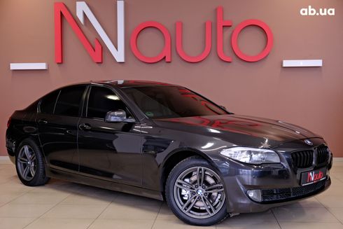BMW 5 серия 2013 серый - фото 4
