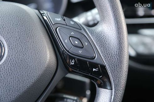 Toyota C-HR 2018 - фото 21