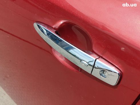 Nissan Leaf 2014 красный - фото 13