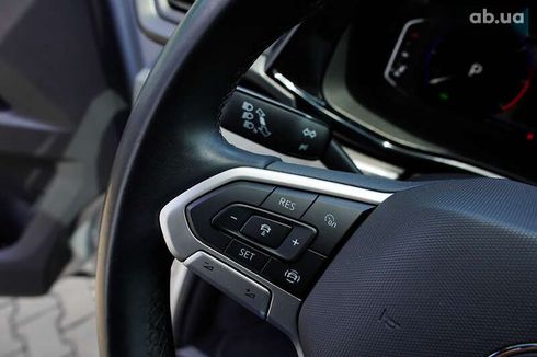 Volkswagen Multivan 2020 - фото 20
