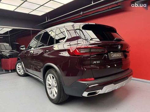 BMW X5 2019 - фото 24