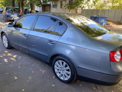 Volkswagen Passat 2006 другой - фото 4