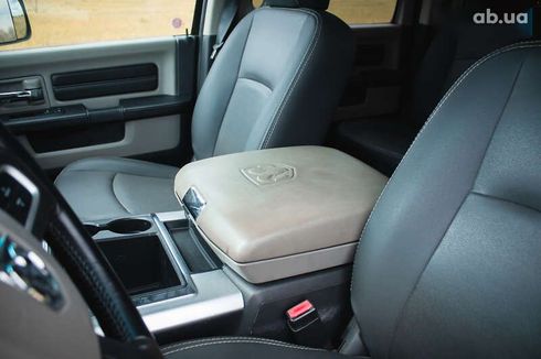 Dodge Ram 2010 - фото 22
