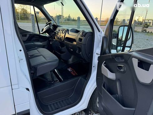 Renault Master 2018 - фото 24