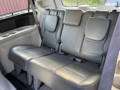 Volkswagen Routan 2013 - фото 11