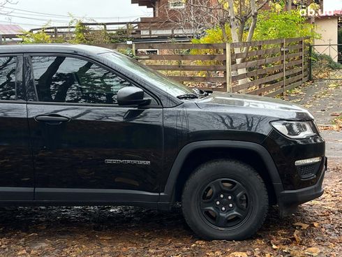 Jeep Compass 2017 черный - фото 24