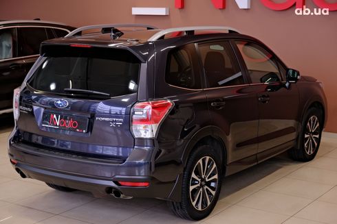 Subaru Forester 2017 серый - фото 5