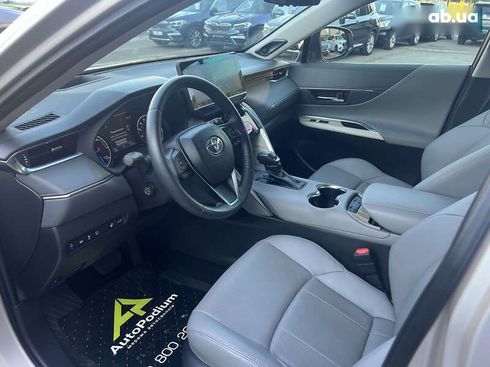 Toyota Venza 2021 - фото 24