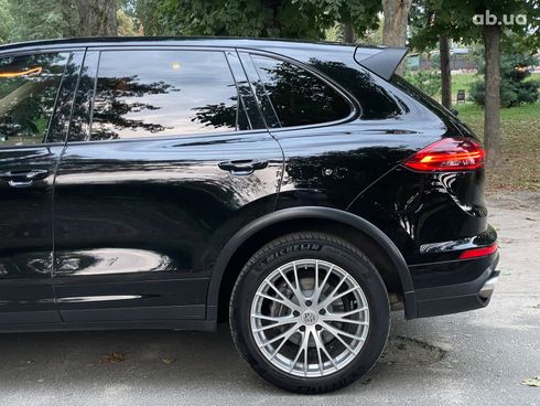 Porsche Cayenne 2017 черный - фото 12