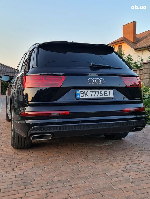 Audi Q7 2017 - фото 6