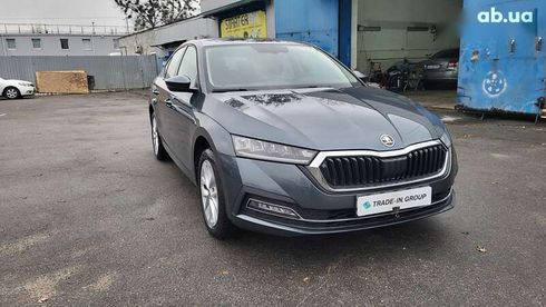 Skoda Octavia 2021 - фото 16