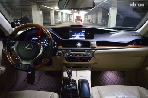 Lexus ES 2013 коричневый - фото 18
