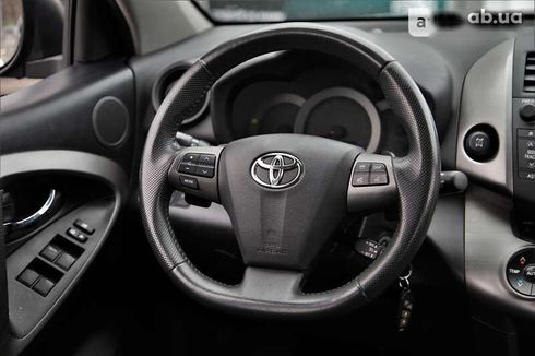 Toyota RAV4 2011 - фото 14