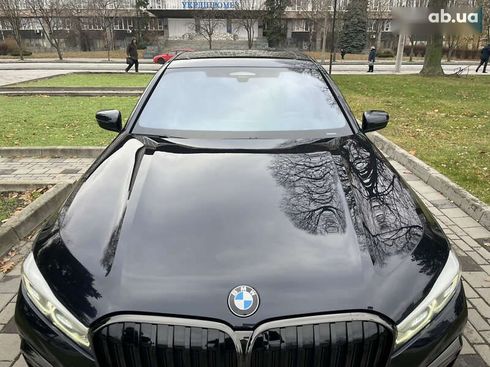 BMW 7 серия 2021 - фото 28