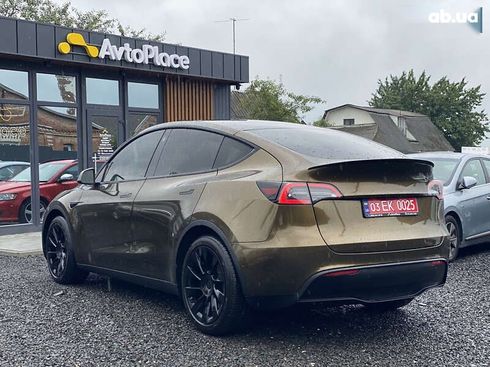 Tesla Model Y 2021 - фото 11