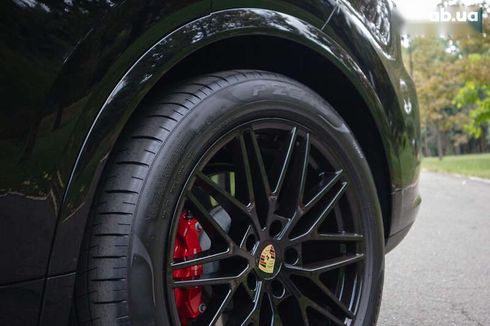 Porsche Cayenne 2023 - фото 18