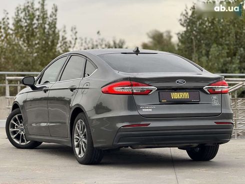 Ford Fusion 2020 - фото 8