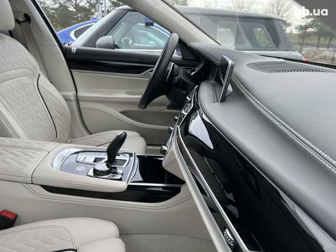 BMW 7 серия 2022 - фото 27