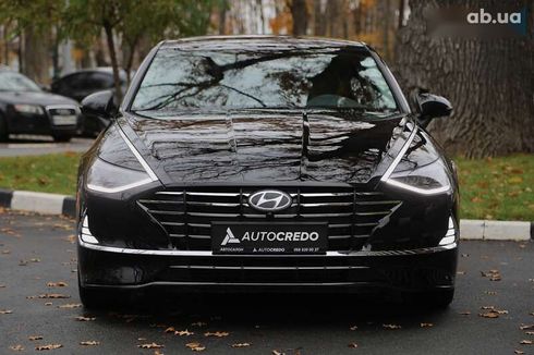 Hyundai Sonata 2021 - фото 2