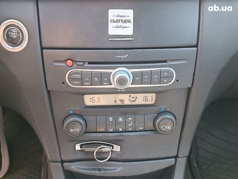 Renault Laguna 2006 бежевый - фото 23