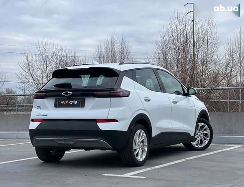 Chevrolet Bolt 2023 - фото 6