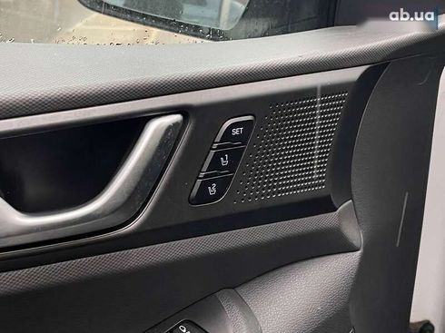 Hyundai Ioniq 2016 - фото 26