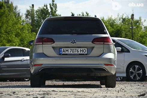 Volkswagen Golf 2017 - фото 13