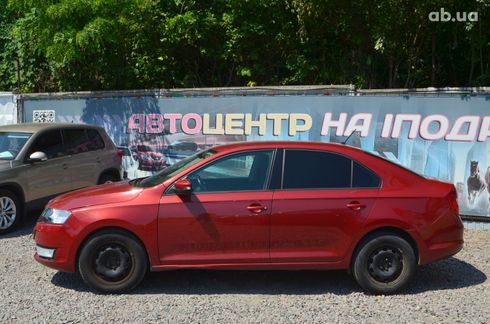 Skoda Rapid 2016 красный - фото 4